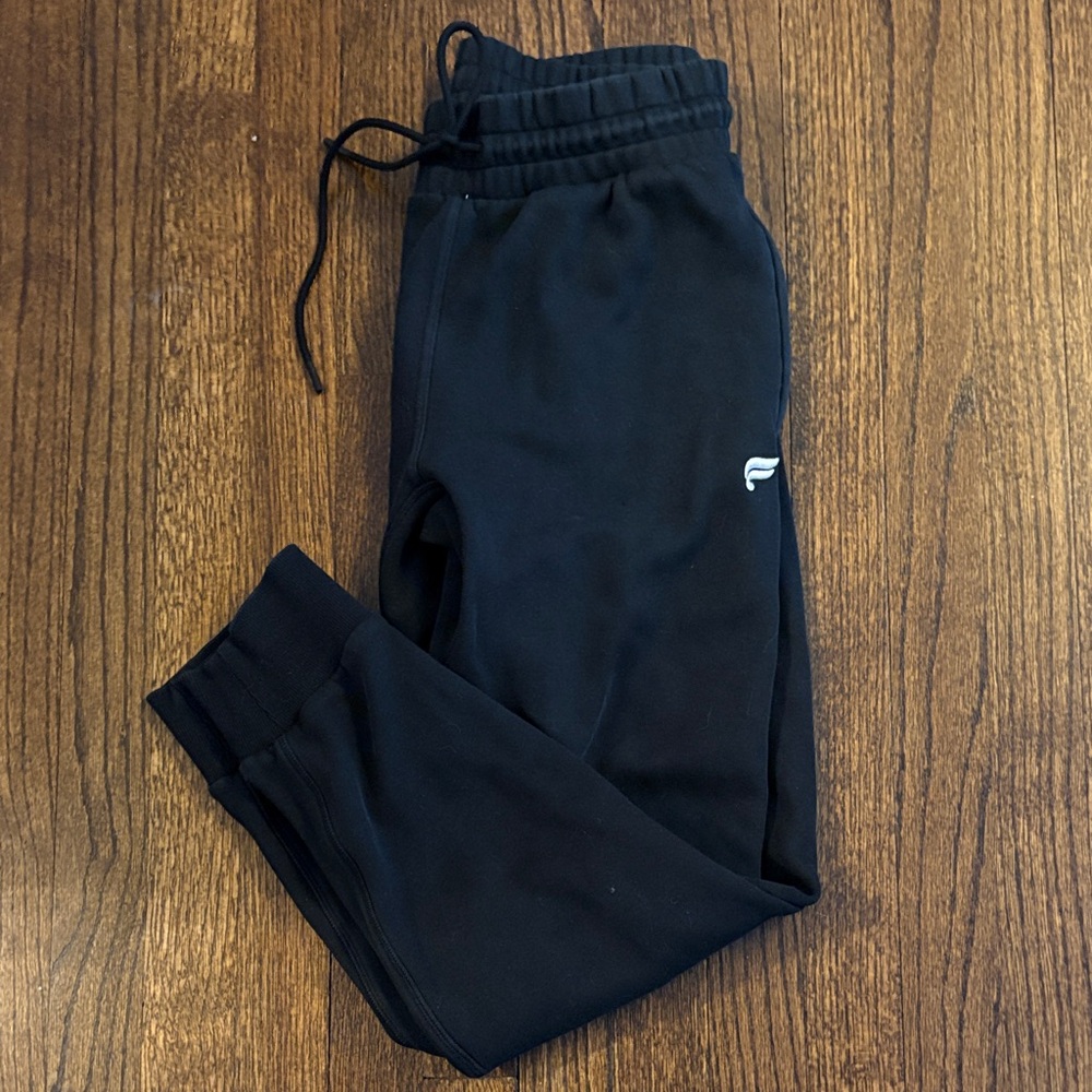 Fabletics The Go-To Black Jogger Pants Men size medium